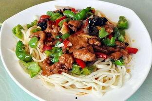 新疆过油肉的做法视频,香浓多汁，家常美味制作攻略